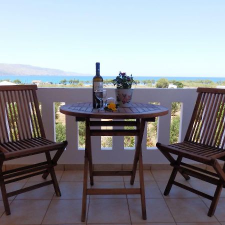 Maro Suites Tavronitis Buitenkant foto