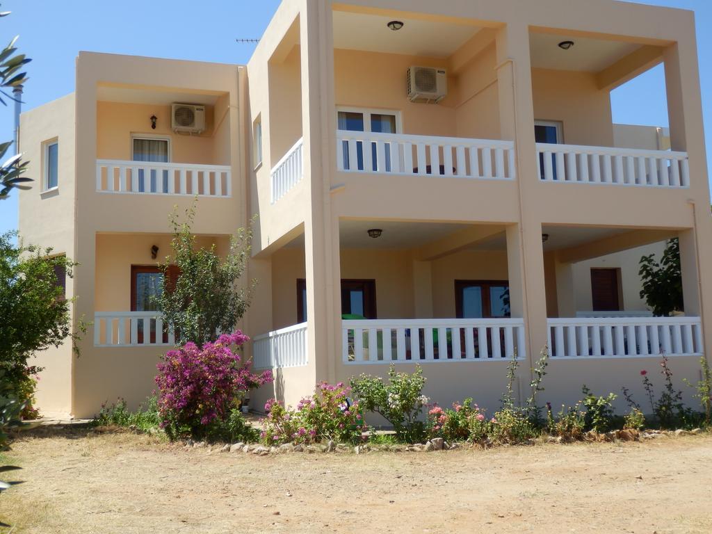 Maro Suites Tavronitis Buitenkant foto